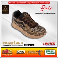 Gambar Aerostreet X Wonderful Indonesia Nusantara - Sepatu Sneakers Casual Motif Ukiran Bali Original Aero. - 43 dari Step Me Up undefined 3 Tokopedia