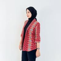 Gambar Outer Batik Merah Katun Fit L Lezahrasignature Blaser Jihan dari LEZAHRASIGNATURE undefined 2 Tokopedia