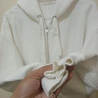 Gambar Hoodie Uniqlo putih size L (like new) dari TokoKaru undefined 4 Tokopedia