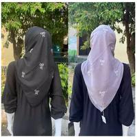 Gambar Hijab Segi Empat Paris Coquette Pita Ribbon Bordir -BISA COD - Abu Silver dari Rayleigh_Shoppu undefined 4 Tokopedia