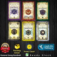 Gambar The Alchemyst | Magician | The Sorceress | Necromancer | Warlock | The Enchantress (Indonesia/English) nn98 - The Alchemyst, Indonesia dari CEPIMA undefined 1 Tokopedia