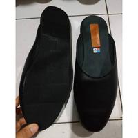Gambar Selop kulit kejawen selop manten pria / sandal kulit magetan / slop - KulitSapiPremiu, 40 dari WAKANDASTORE undefined 5 Tokopedia