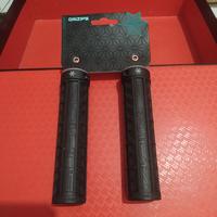 Gambar Hand Grip SUPACAZ GRIZIPS black dari N 5758 JY undefined 1 Tokopedia