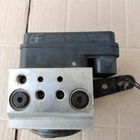 Gambar modul actuator abs toyota fortuner 2014 matic VNT dari Karya retro jip undefined 1 Tokopedia