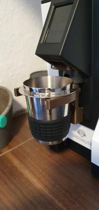 Gambar Eureka Mignon Dosing Cup Holder 58mm Upgrade Grinder Aksesoris -n0 - Hitam dari Nanz0-Store undefined 1 Tokopedia