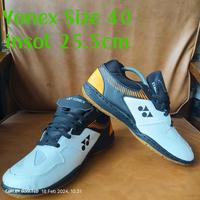 Gambar sepatu bekas second original, YONEX seperti baru, size40, insol 25.5 dari ted king shoes 2nd undefined 1 Tokopedia
