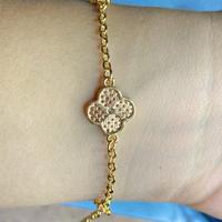 Gambar Gelang wanita motif bunga kecil dari athaya.nurfadillah celluler &amp; store undefined 4 Tokopedia