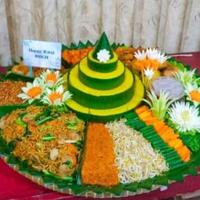 Gambar nasi tumpeng kuning besar catering surabaya - porsi 30, nasi kuning dari Enggal mart undefined 1 Tokopedia