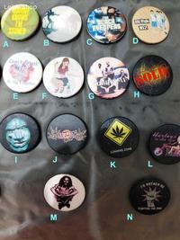Gambar Aneka Pin Band 8 Jadul Vintage Punk Retro Pin Up Art Girl Coldplay - I dari Leith Shop undefined 1 Tokopedia