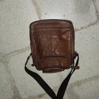 Gambar tas kulit levis pria asli, original murah dari Rinjani Side Official undefined 4 Tokopedia