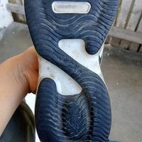 Gambar sepatu bekas wind runner dari saudara A undefined 4 Tokopedia