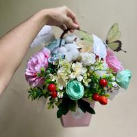 Gambar TERIMA DADAKAN BUKET KERANJANG FULL FLOWER dari Jofe amerta florist undefined 1 Tokopedia