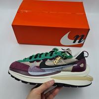 Gambar Sacai Vaporwaffle Villain Red Neptune Green [Hypeware] dari Hypeware ID undefined 1 Tokopedia