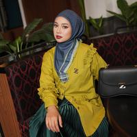 Gambar Gyura Blouse Avocado Books and Art ZS - XS dari Zaskia Sungkar Jakarta undefined 3 Tokopedia
