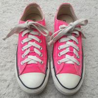 Gambar Sepatu Converse Pink Wanita Size 37 dari unstoppablebag undefined 1 Tokopedia