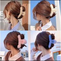 Gambar Jepit Rambut Bulu Jedai rambut bulu Wanita Gaya Korea Aksesoris Rambut - JDAI BULU RANDM dari Djakarta Galerindo Tokped undefined 3 Tokopedia