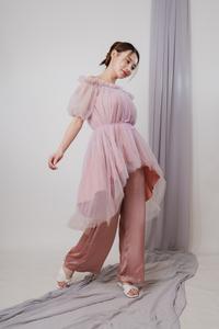 Gambar Jolie Clothing Trixie Off Shoulder Top / Atasan Wanita / Blouse Wanita dari Jolie Clothing undefined 1 Tokopedia