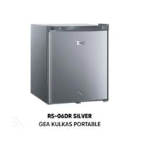 Gambar [GRAB/GOJEK] GEA Kulkas Mini Bar Portable RS-06DR Black - Black dari MEGATRONIC_NEW undefined 3 Tokopedia