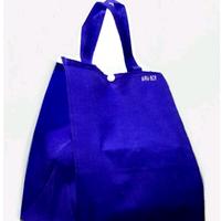 Gambar terlaris Tas Hajatan Goodie Bag Pita Kotak 22 Polos Kancing sembako dari AKSESORISHKITA. undefined 3 Tokopedia
