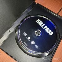 Gambar DVD Owen Wilson & Jason Sudeikis HALL PASS dari Toko serba Hobi Dan Koleksi undefined 3 Tokopedia