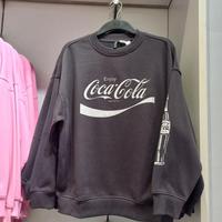 Gambar New Sweater Disney & Coca Cola H&M Original (Oversize) - Coca cola, XL dari Elika_StoreID undefined 2 Tokopedia