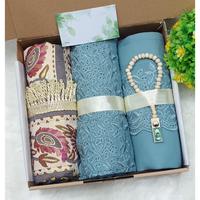 Gambar Hadiah Hampers Kado Set Mukena Sejadah Graduation/Ulang Tahun - wardah, Pakai Al-Qur'an dari DIVAJAYA PASAR BARU BANDUNG undefined 5 Tokopedia