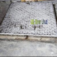Gambar Tutup Tandon Plat Bordes Stainless 304 Tebal 3mm Lebar 75cm X 75cm dari Sinar Uhud undefined 1 Tokopedia