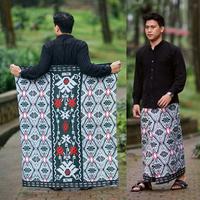 Gambar SARUNG GOYOR MOTIF FANNAN REVAL - reval kuning dari TENGIS-Store undefined 3 Tokopedia