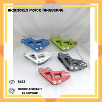 Gambar TENSIONER RANTAI KLX 150 STABILIZER RANTAI KLX 150 DTRACKER 150 ALLOY - Hijau dari AKSESORIS MOTOR TANGERANG undefined 3 Tokopedia