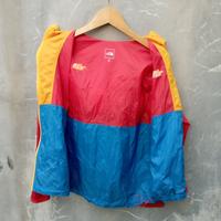 Gambar jaket TNF the north face second (2) dari mabrukthrift undefined 2 Tokopedia