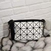 Gambar BAO BAO ISSEY MIYAKE CLUTCH BLACK-TAS BAO BAO-TAS IMPORT-TAS BRANDED - gold dari BLours undefined 1 Tokopedia