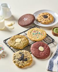 Gambar Soft Cookies | Classic Chocolate Chip Cookies - red velvet dari kukkido undefined 1 Tokopedia
