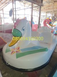 Gambar sepeda air bebek,bebek gowes,perahu wisata air,perahu fiberaa - kano duble dari Pabrik Fiberglass Murah undefined 3 Tokopedia
