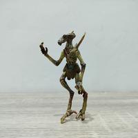 Gambar action figure star wars geonosian warrior dari lassy toys undefined 1 Tokopedia