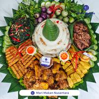 Gambar Nasi Liwet Tumpeng Tampah Sunda - Mari Makan - 10 porsi, Ayam Woku dari Mari Makan & Travel undefined 1 Tokopedia