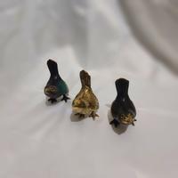 Gambar Patung Burung Kecil Bahan Kuningan Pajangan Dekorasi Bird Statue 02 - Gold dari Alabot Art undefined 5 Tokopedia