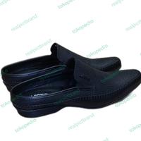 Gambar Larrie Sepatu Formal Slop Upper Leather Premium Insole Bounce Leather - black, 44 dari realpictbrand undefined 3 Tokopedia