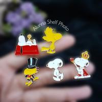 Gambar Pin Enamel Snoopy anjing putih | Badge Brooch Aksesoris Bros - Tipe C dari Alunna Shelf undefined 2 Tokopedia