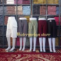 Gambar CELANA PENDEK BAWAH LUTUT KANTONG KARGO KNIT WANITA REMAJA DAN DEWASA CLANA HARIAN BERSAKU CEWE CEWEK BB 45 50 60 70 KG - Hitam dari AR jaya grosir undefined 2 Tokopedia