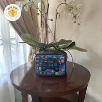 Gambar Kotak pensil Smiggle 1 layer Blue-black + calculator dari Goodstuff168 undefined 1 Tokopedia