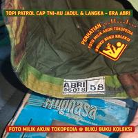 Gambar TOPI PATROL CAP TNI-AU JADUL & LANGKA  - ERA A.B.R.I.  JATAH ASLI dari Buku Buku Koleksi undefined 3 Tokopedia
