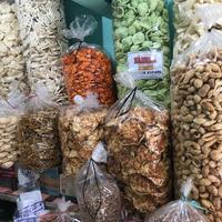 Gambar [Distributor] Mentahan Keripik Singkong Khas Kenjeran Surabaya dari Pusat Oleh-oleh Kerupuk Sby undefined 2 Tokopedia