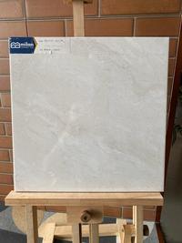 Gambar Milan Celina White 40x40 Keramik Lantai Motif Marmer Natural Glossy dari Milan Tiles undefined 3 Tokopedia