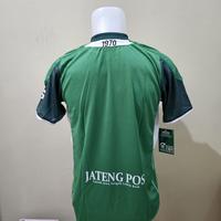 Gambar Jersey Persik Kendal 2022 Home Player Issue Original L dari Alghie Toys & Hobbies undefined 2 Tokopedia