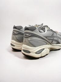 Gambar Asics GT-2160 Oyster Grey Carbon 1203A320.020 100% original dari Uptownkicks_NEW undefined 3 Tokopedia