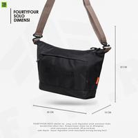 Gambar Tas Selempang Pria ESENBO SOLO - Slingbag Casual Premium ESENBO - Black dari ESENBO.id undefined 4 Tokopedia
