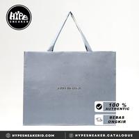 Gambar Tas PAPER BAG BALENCIAGA 100% ORIGINAL - L dari HYPESNEAKER.IDN undefined 2 Tokopedia