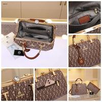 Gambar Tas Batam signature behel handbag shoulder bag 2 in 1 #9832-1 - Hitam dari Batam store official undefined 3 Tokopedia