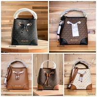 Gambar Mercer Gallery XS Bucket Signature - LUGGAGE dari Reiratih Stuff undefined 1 Tokopedia