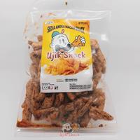 Gambar Basreng stick pedas 100gr Ujik Snack dari Ujik Snack Store undefined 3 Tokopedia
